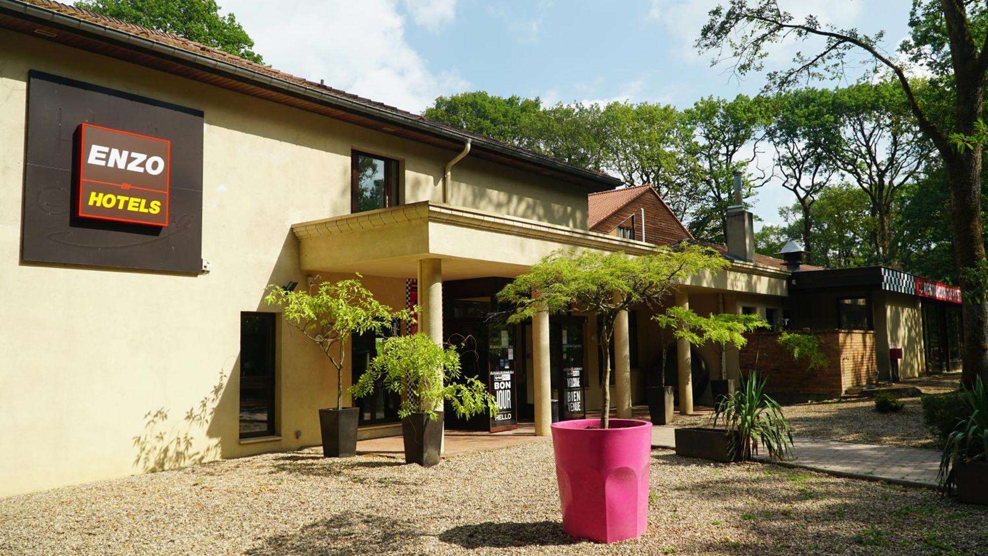 Enzo Hotels - St Eloy Metz Amneville By Kyriad Direct エクステリア 写真