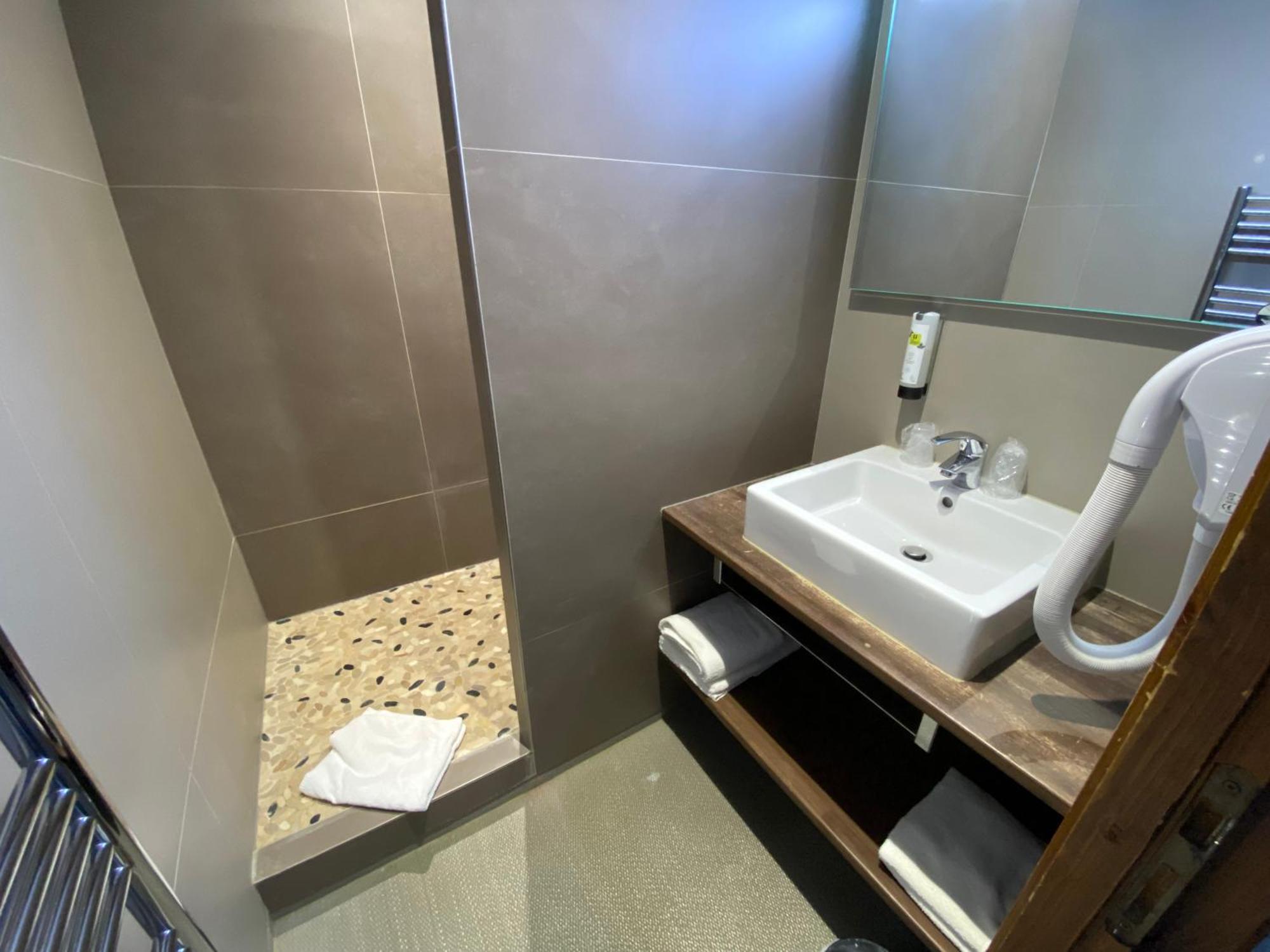 Enzo Hotels - St Eloy Metz Amneville By Kyriad Direct エクステリア 写真